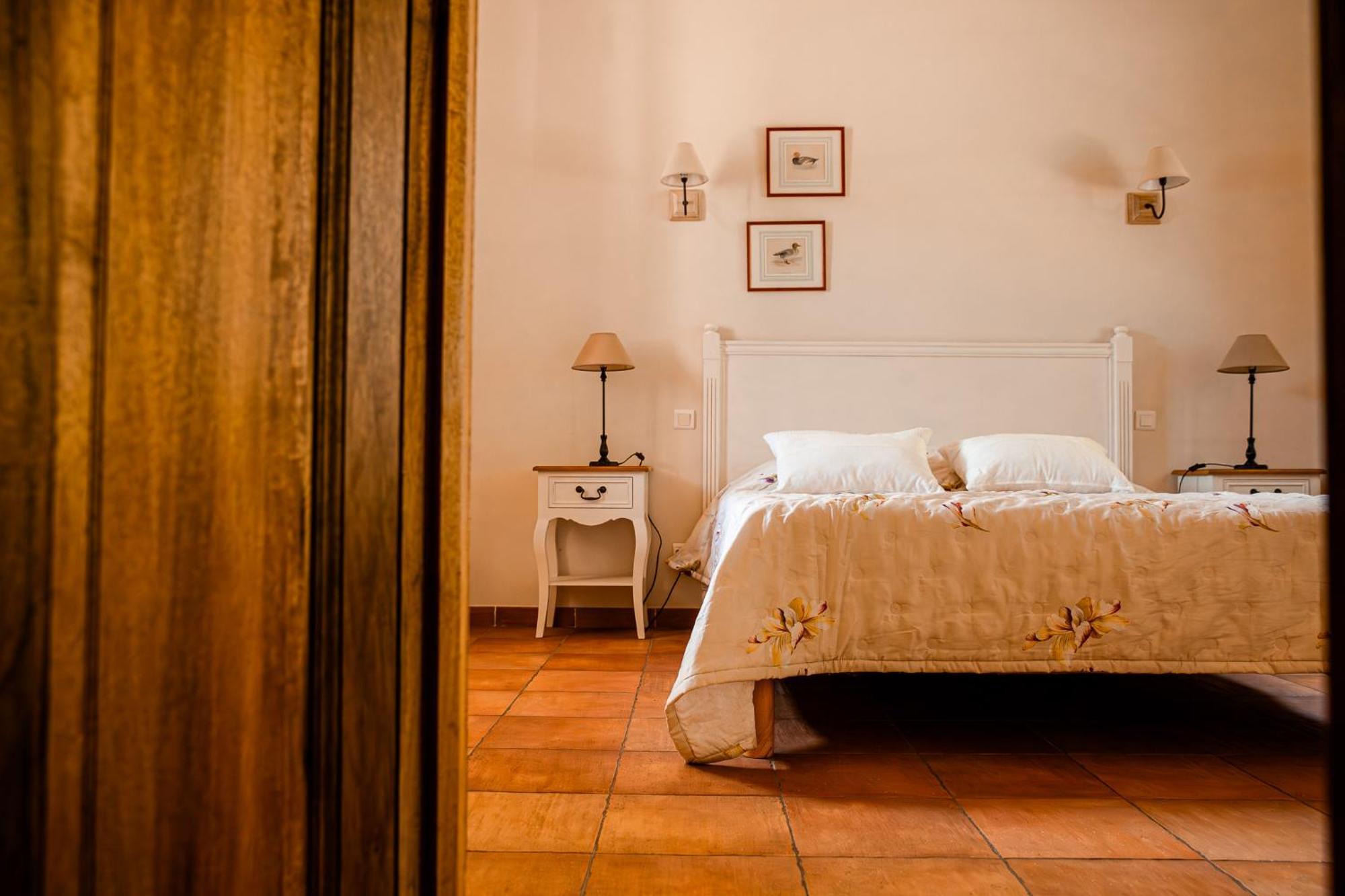 Mas De Lure Otel Salon-de-Provence Dış mekan fotoğraf