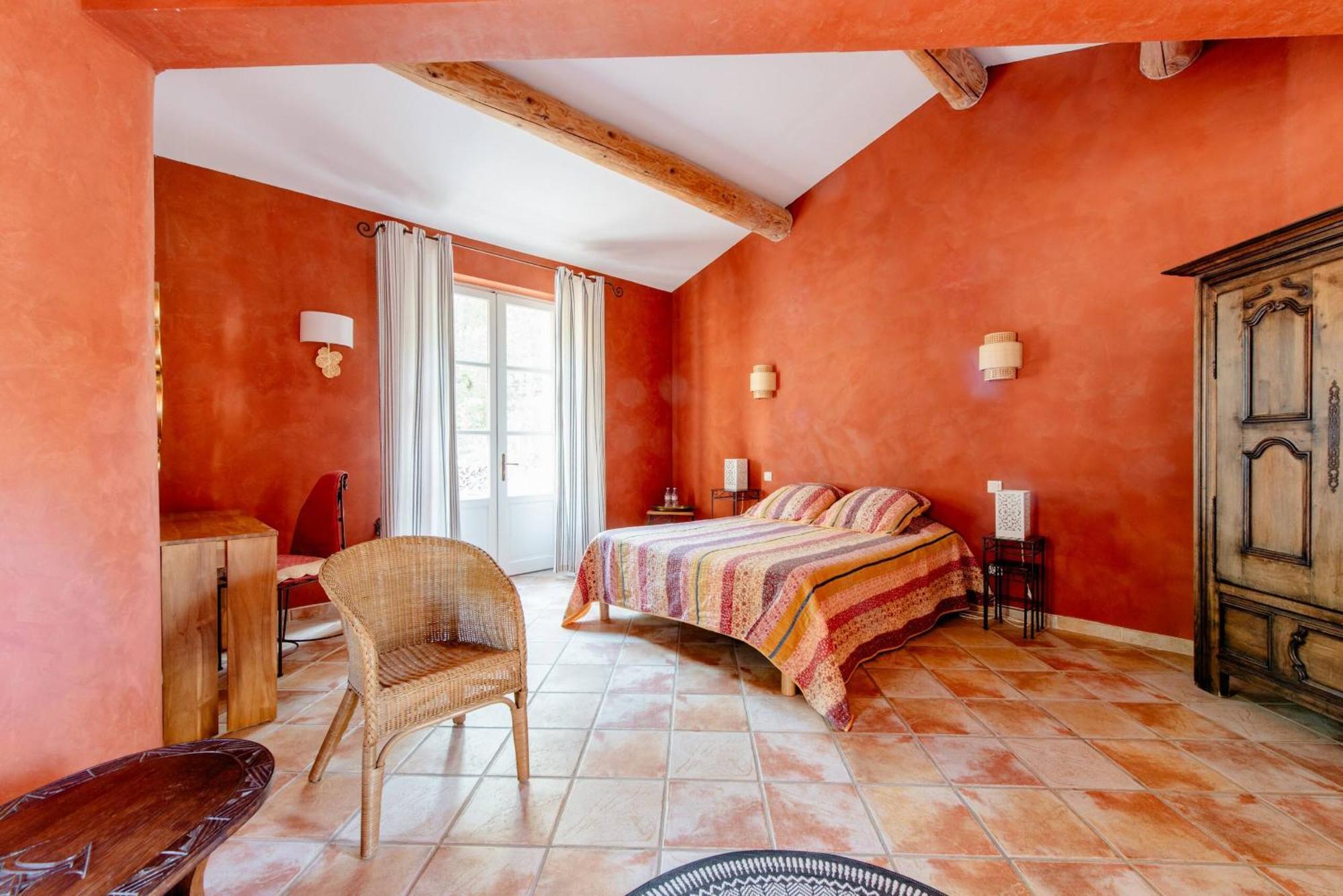 Mas De Lure Otel Salon-de-Provence Dış mekan fotoğraf